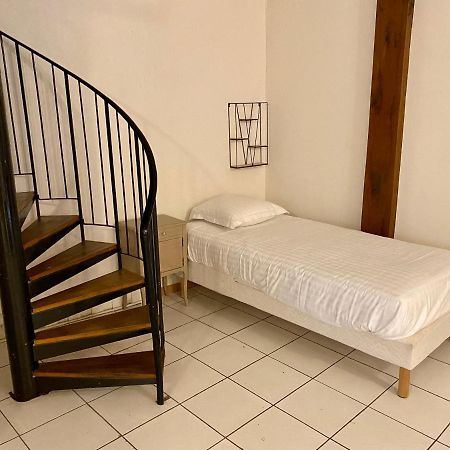 Residences De Chartres Bagian luar foto